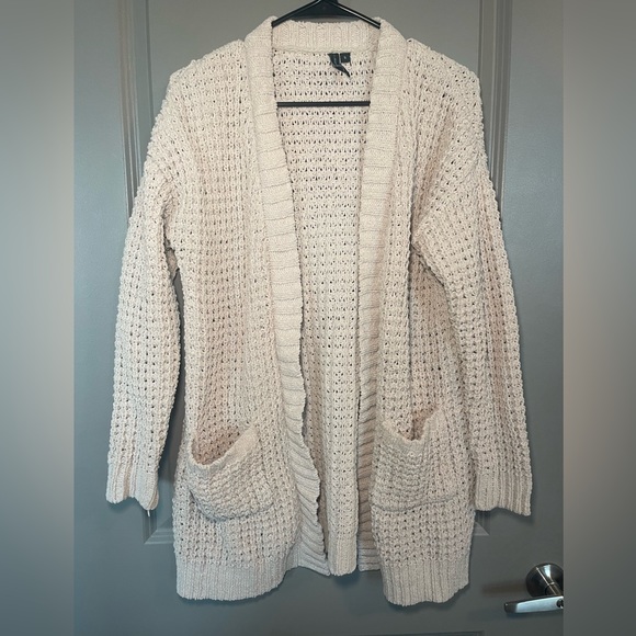 moon & madison Sweaters - Moon & Madison Cardigan Sweater Size Small